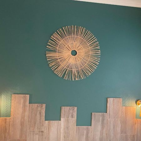 Au Tapis De Sable Otel Saint-Cyr-sur-Mer Dış mekan fotoğraf