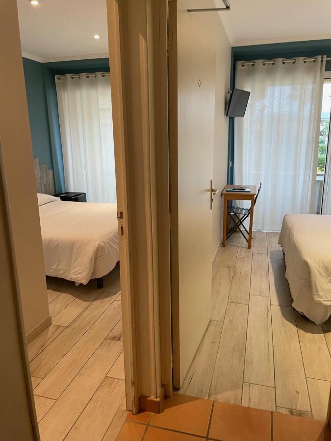 Au Tapis De Sable Otel Saint-Cyr-sur-Mer Dış mekan fotoğraf