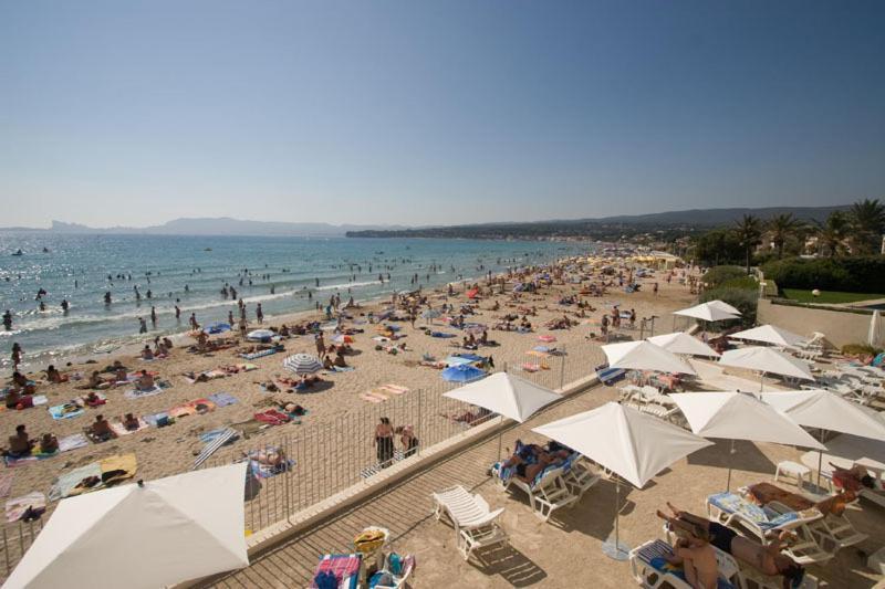 Au Tapis De Sable Otel Saint-Cyr-sur-Mer Dış mekan fotoğraf