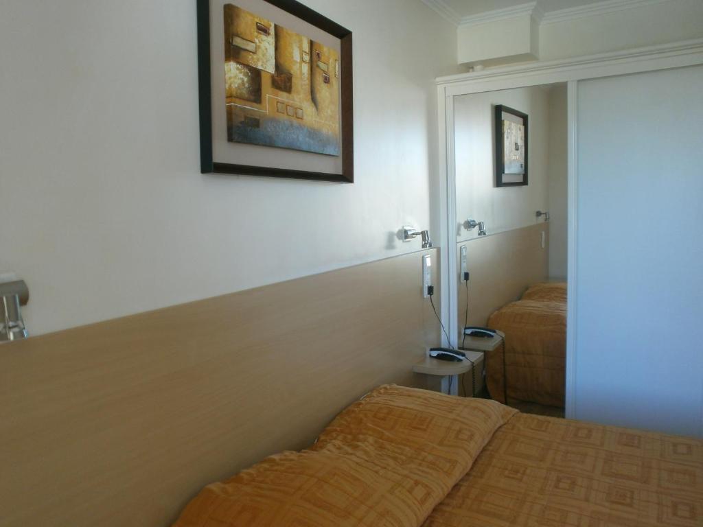 Au Tapis De Sable Otel Saint-Cyr-sur-Mer Oda fotoğraf